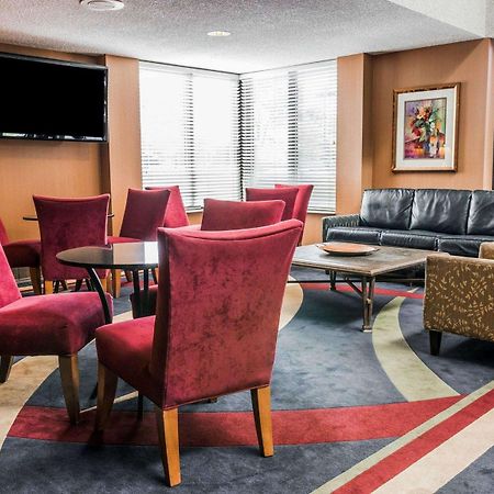 Quality Inn Auburn Hills - Detroit North Exteriér fotografie