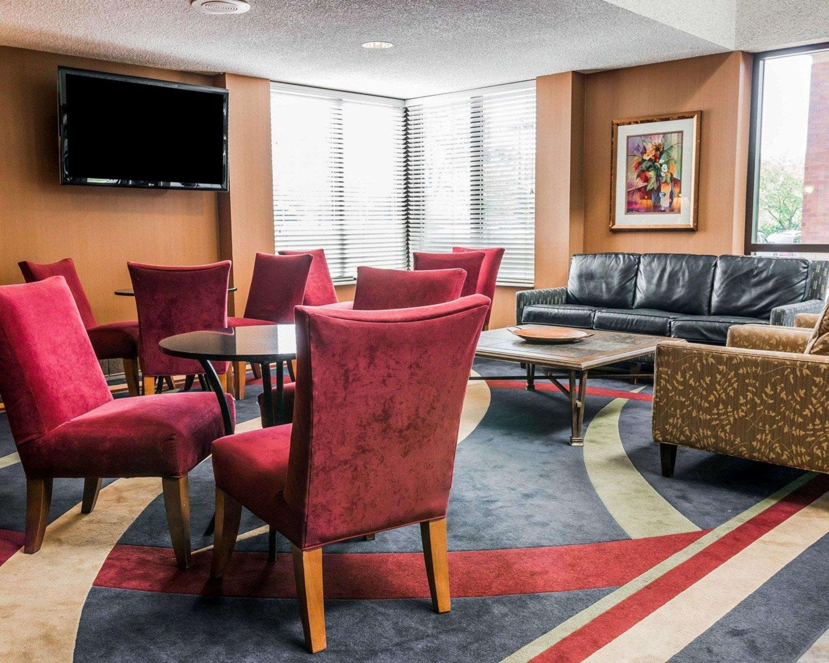 Quality Inn Auburn Hills - Detroit North Exteriér fotografie