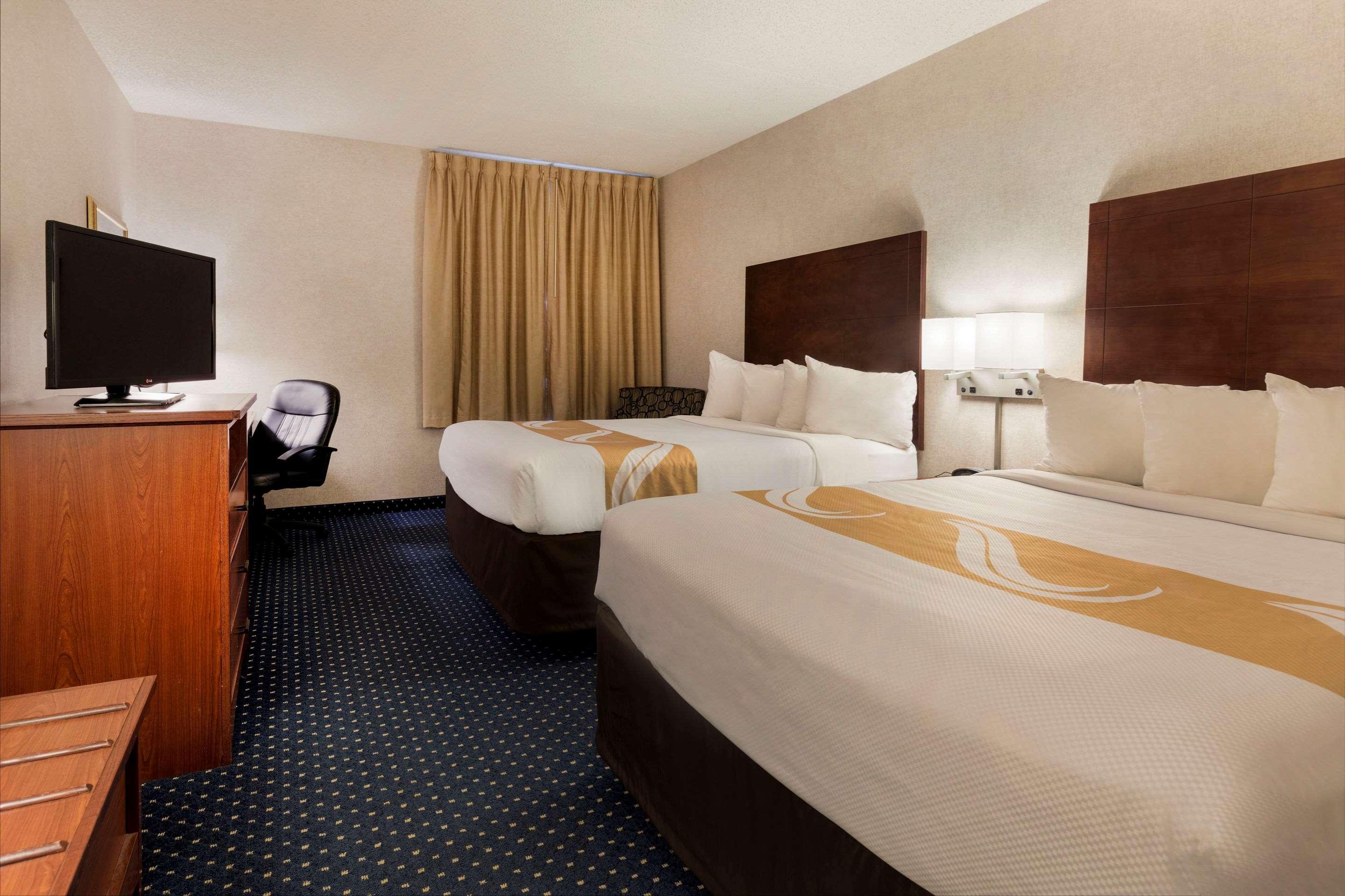 Quality Inn Auburn Hills - Detroit North Exteriér fotografie